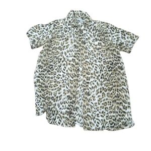 Size 8 Dividends Leopard Print Button-Up Shirt